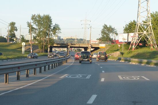 New road markings and signs on Russian highways