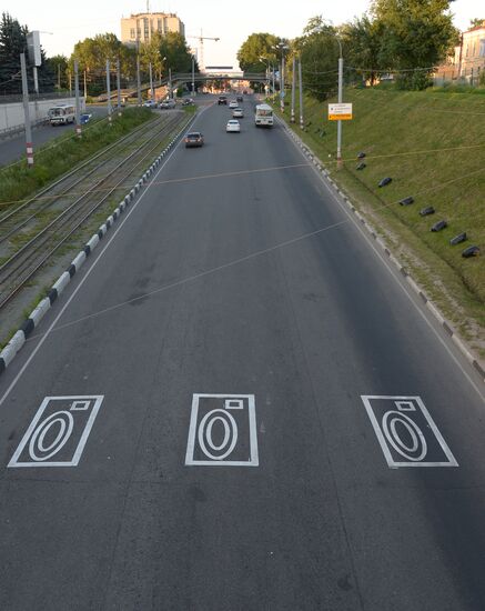 New road markings and signs on Russian highways