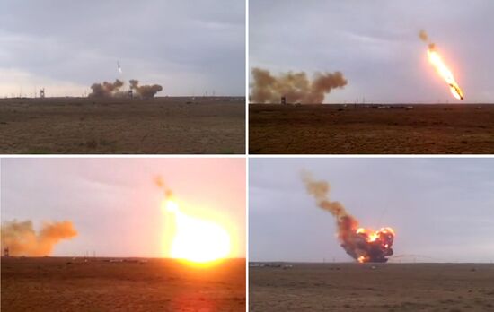Protom-M rocket falls after launch from Baikonur Cosmodrome