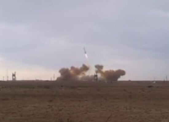 Protom-M rocket falls after launch from Baikonur Cosmodrome