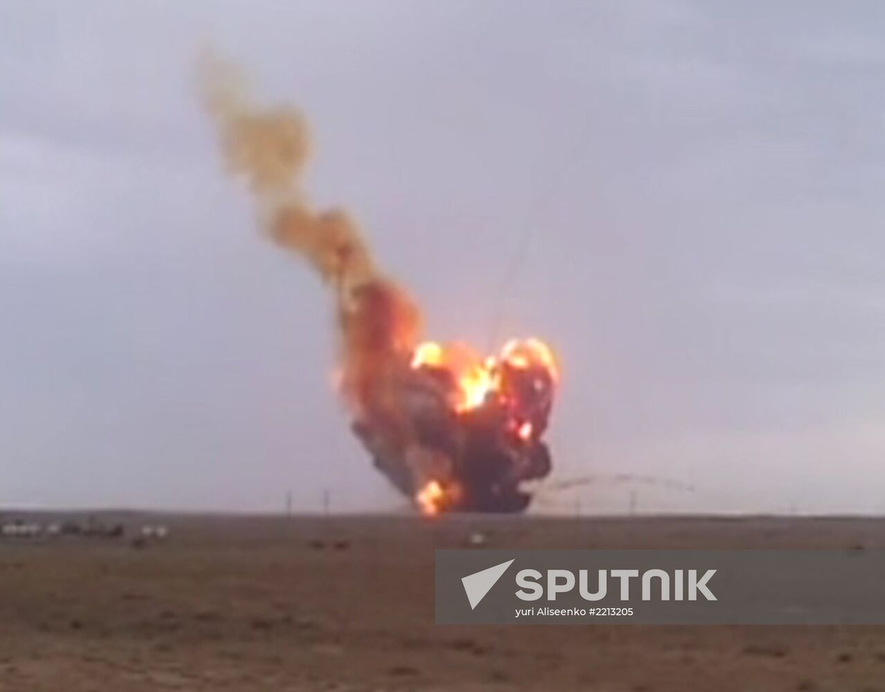 Protom-M rocket falls after launch from Baikonur Cosmodrome