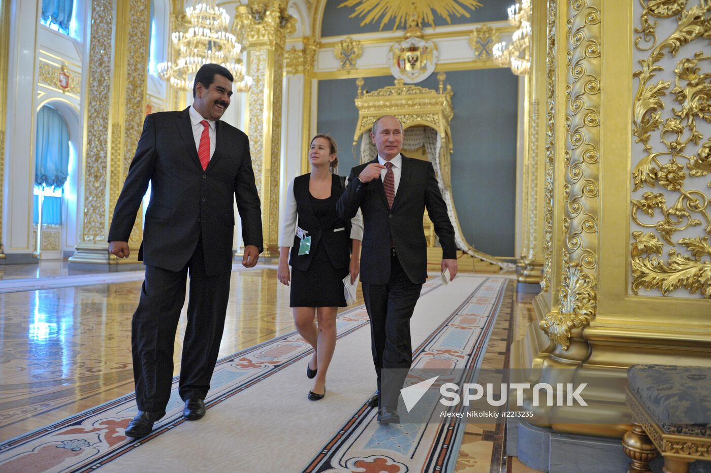 Russian President Vladimir Putin meets with Nicolás Maduro