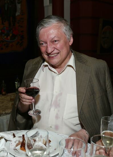 Reception celebrates 15th anniversary of Postscript program