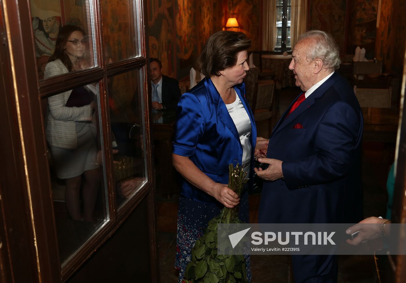 Reception celebrates 15th anniversary of Postscript program