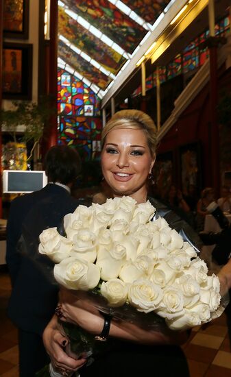 Reception celebrates 15th anniversary of Postscript program