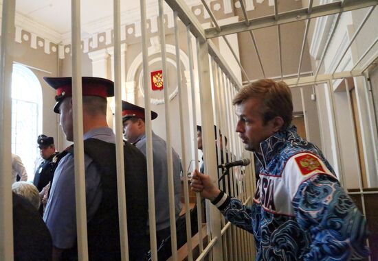 Yaroslavl Mayor Yevgeny Urlashov arrested for bribetaking