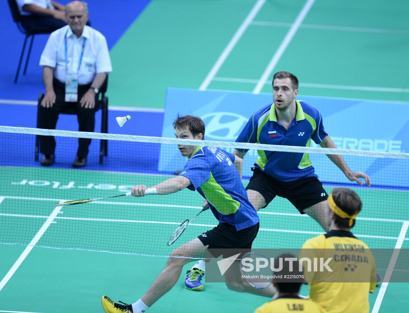 2013 Universiade. Badminton. Day One