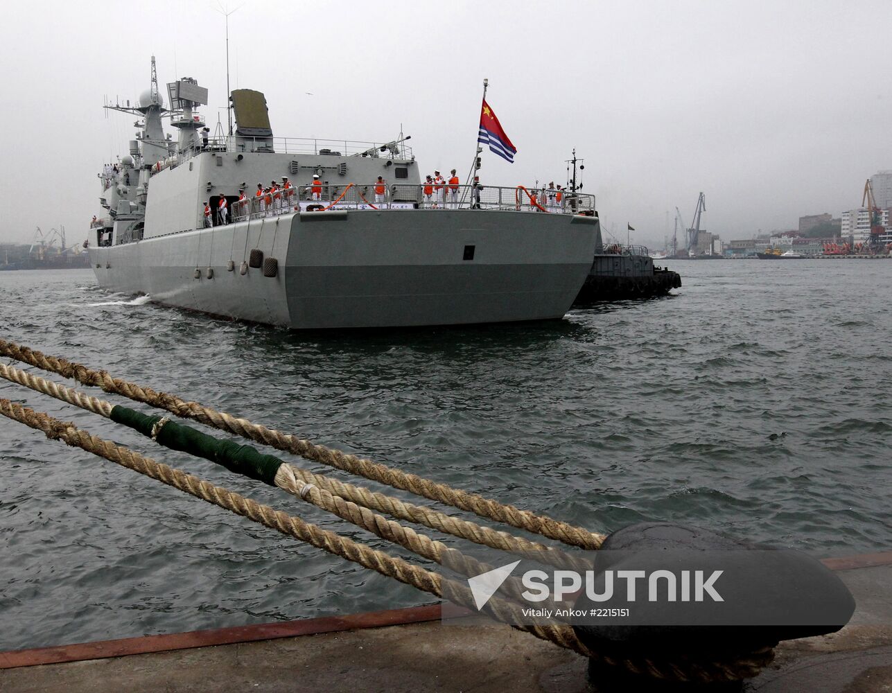 Chinese naval ships arrive in Vladivostok