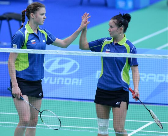 2013 Universiade. Badminton. Day One