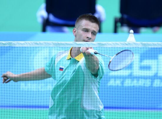 2013 Universiade. Badminton. Day One