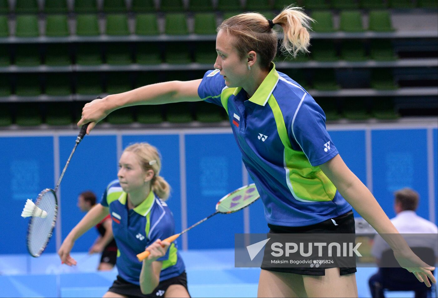 2013 Universiade. Badminton. Day One