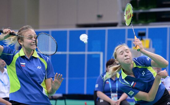 2013 Universiade. Badminton. Day One