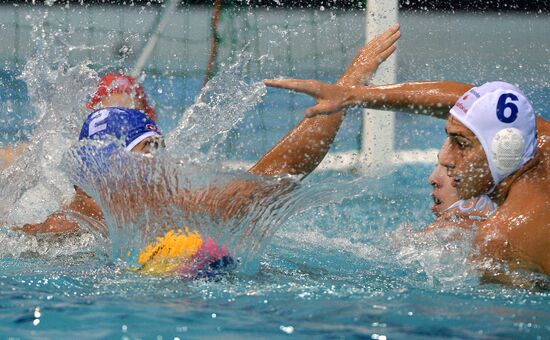 2013 Universiade. Water polo. Day One