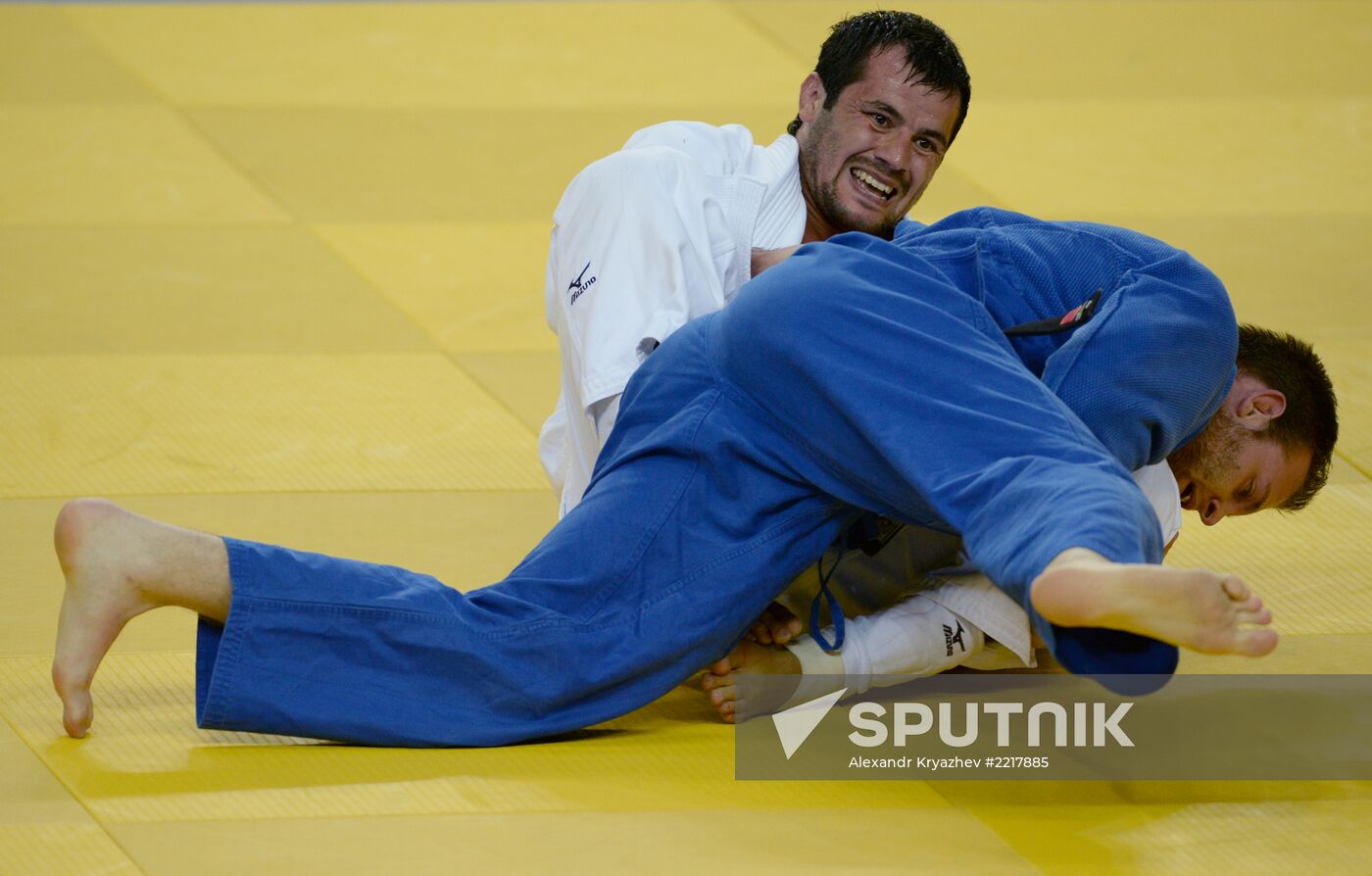 2013 Universiade. Judo. Day One