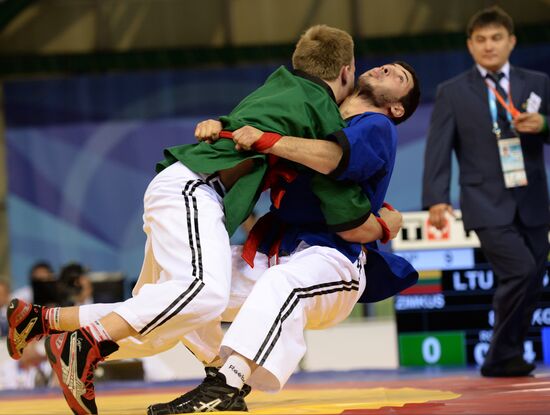 2013 Universiade. Belt wrestling. Day One