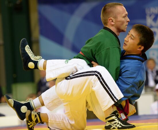 2013 Universiade. Belt wrestling. Day One