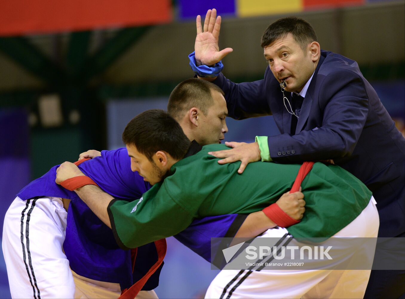 2013 Universiade. Belt wrestling. Day One