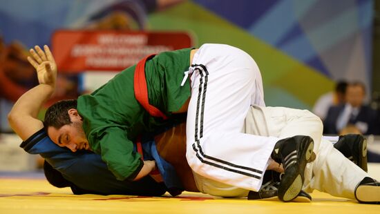 2013 Universiade. Belt wrestling. Day One