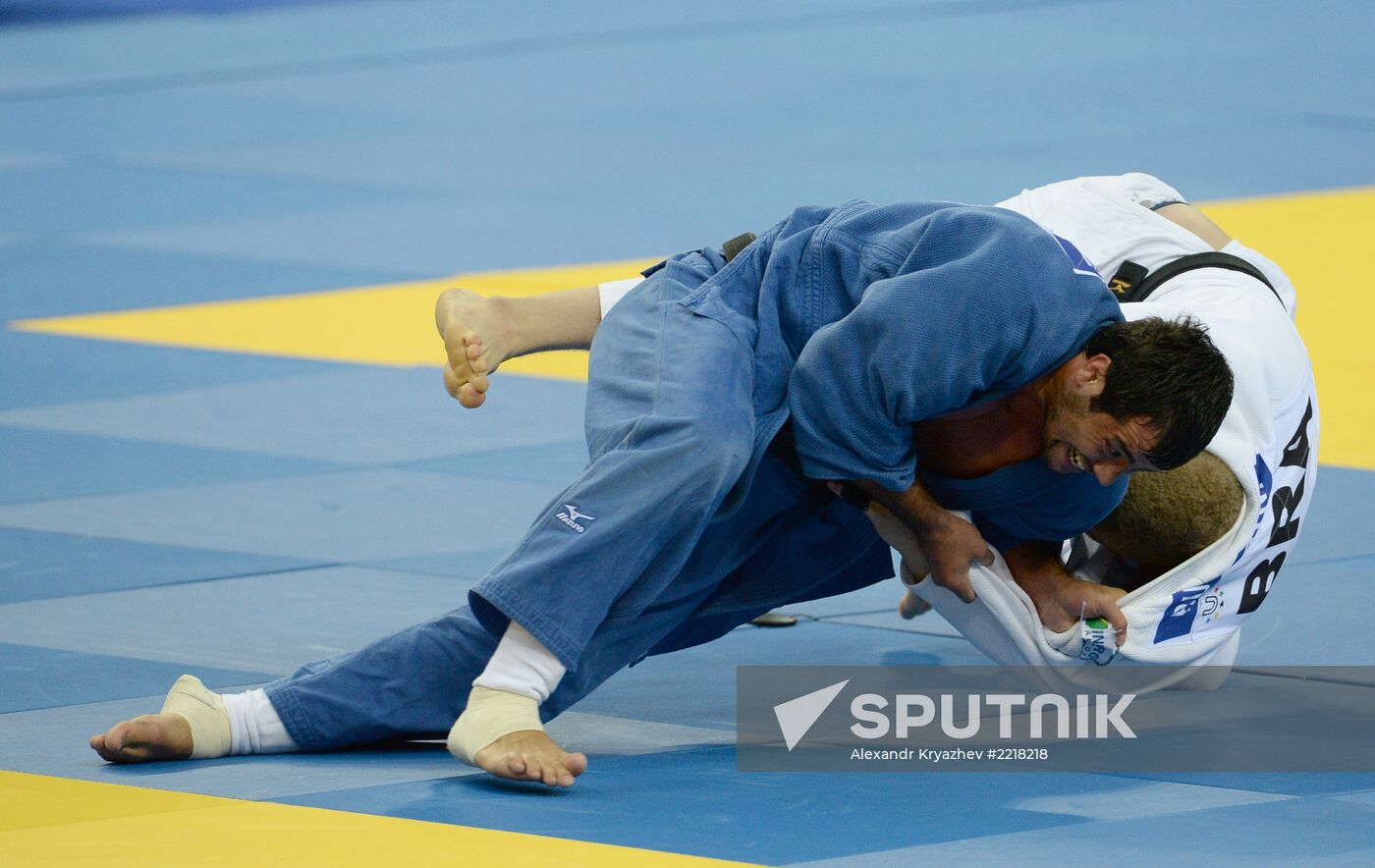 2013 Universiade. Judo. Day One