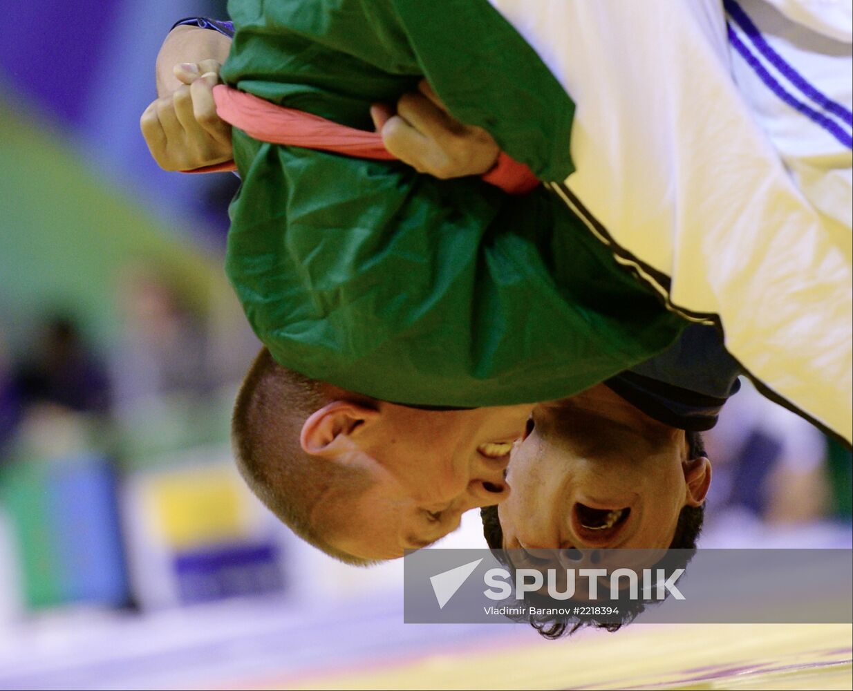 2013 Universiade. Belt wrestling. Day One