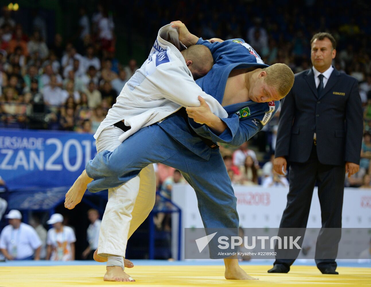 2013 Universiade. Judo. Day One