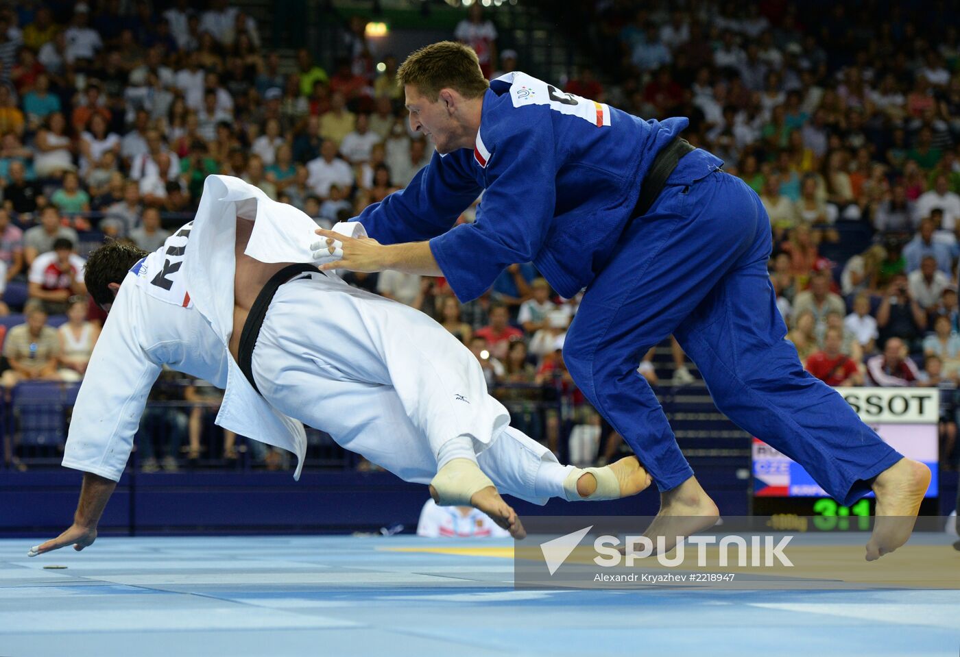 2013 Universiade. Judo. Day One