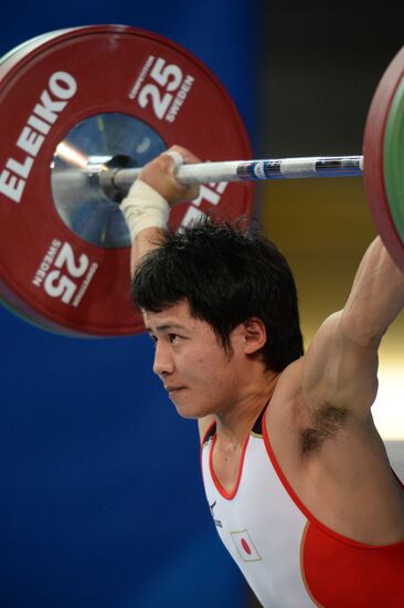 2013 Universiade. Weightlifting. Day One