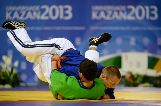 2013 Universiade. Belt wrestling. Day One