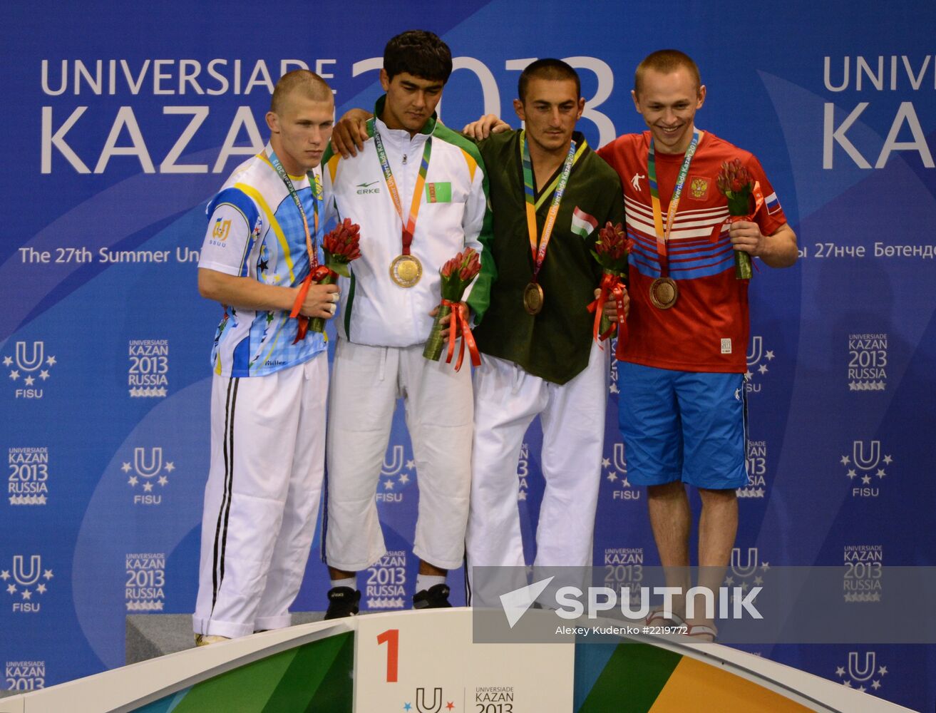 2013 Universiade. Belt wrestling. Day One