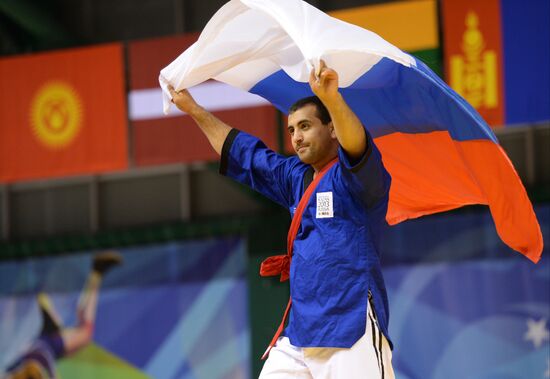 2013 Universiade. Belt wrestling. Day One