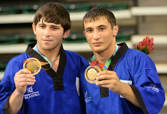 2013 Universiade. Belt wrestling. Day One