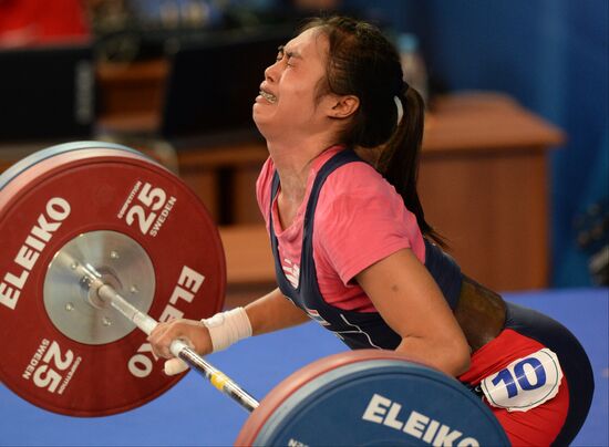 2013 Universiade. Weightlifting. Day One