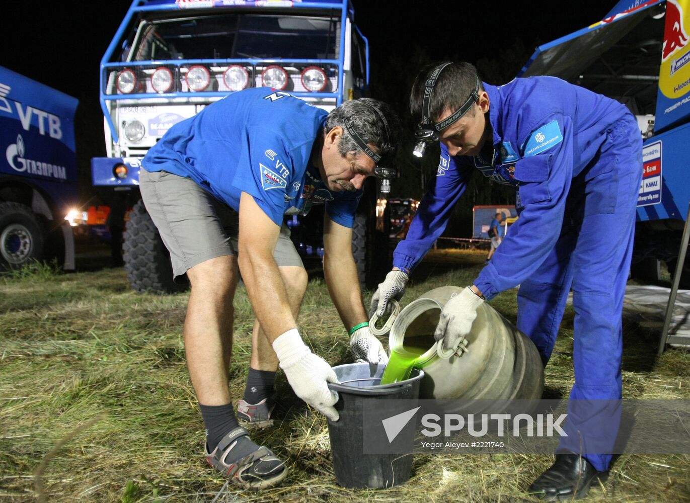 Motorsports. Silk Way Rally-Raid. First stage