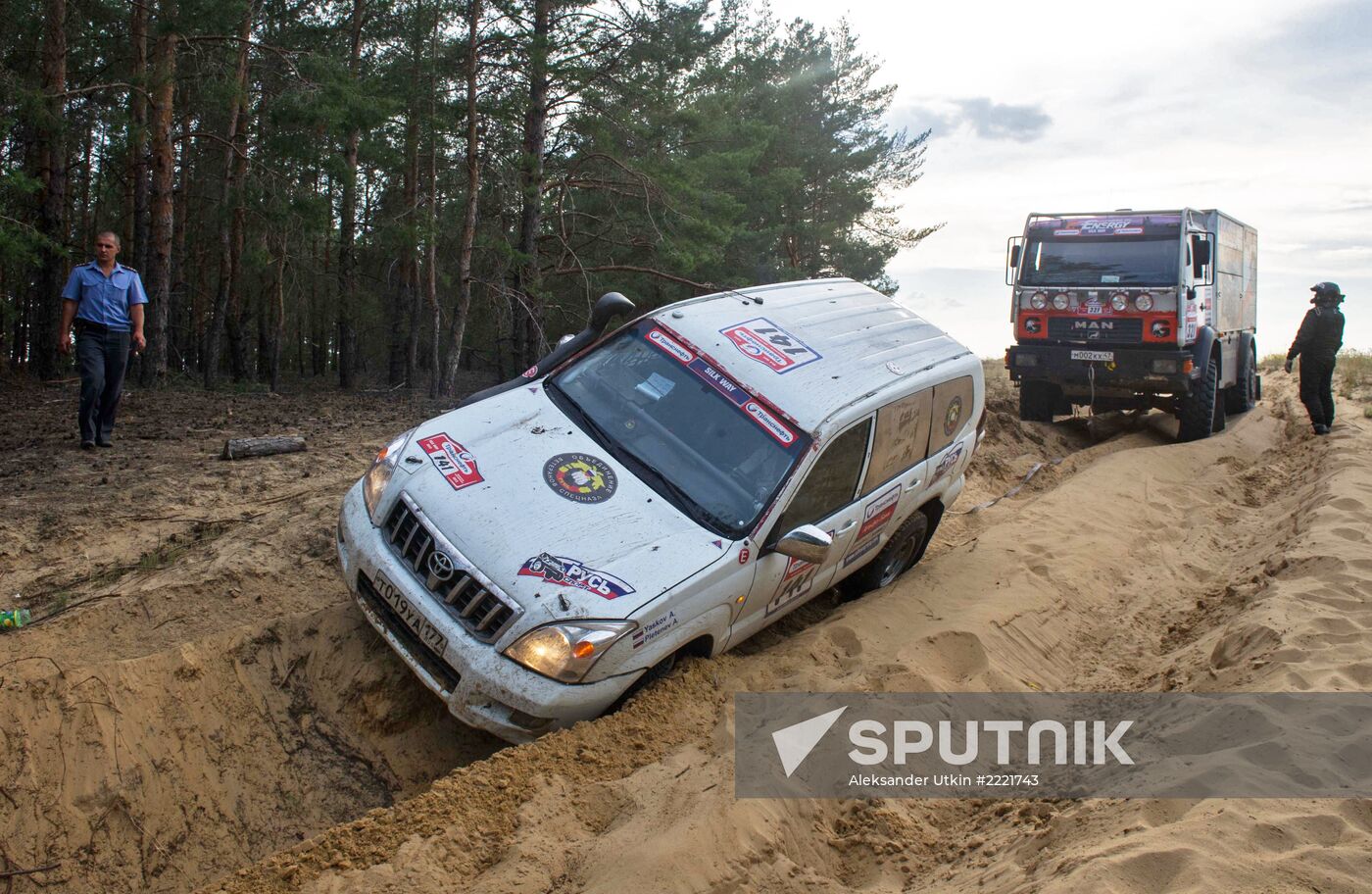 Motorsports. Silk Way Rally-Raid. First stage