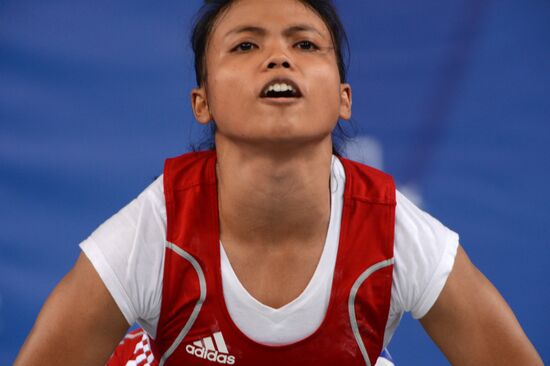 2013 Universiade. Weightlifting. Day One