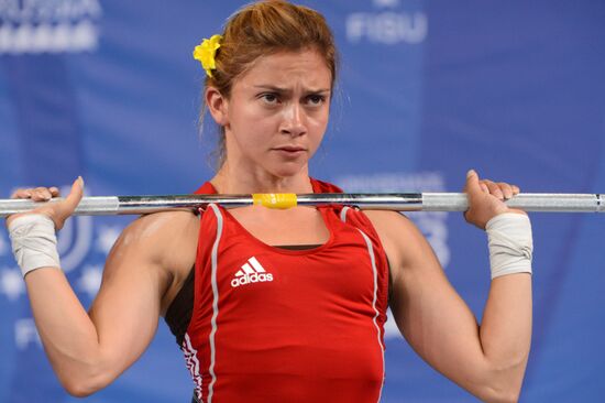 2013 Universiade. Weightlifting. Day One