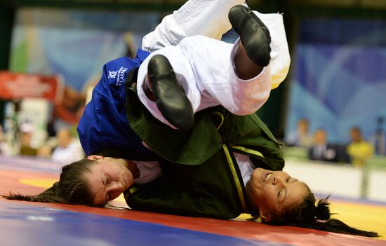 2013 Universiade. Belt wrestling. Day Two