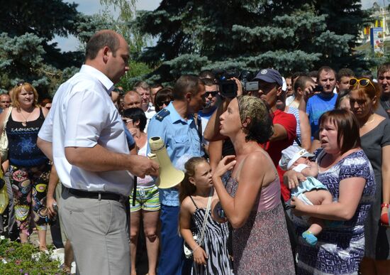 Pugachev residents rally against migrants