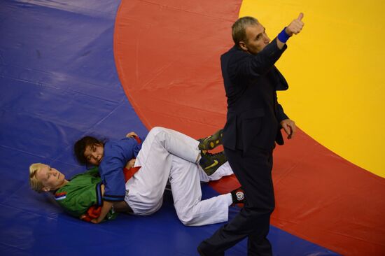 2013 Universiade. Belt wrestling. Day Two