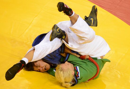 2013 Universiade. Belt wrestling. Day Two