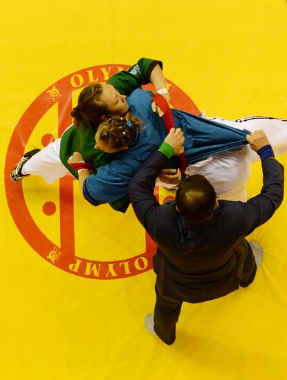 2013 Universiade. Belt wrestling. Day Two