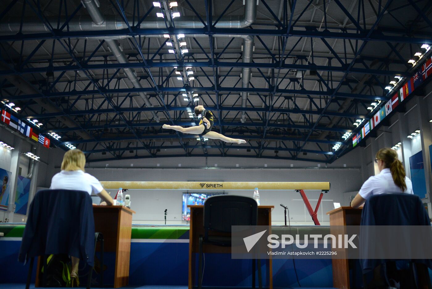 2013 Universiade. Day Four. Artistic gymnastics