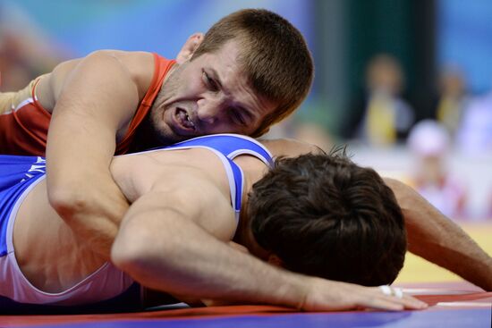 2013 Universiade. Day Six. Freestyle wrestling