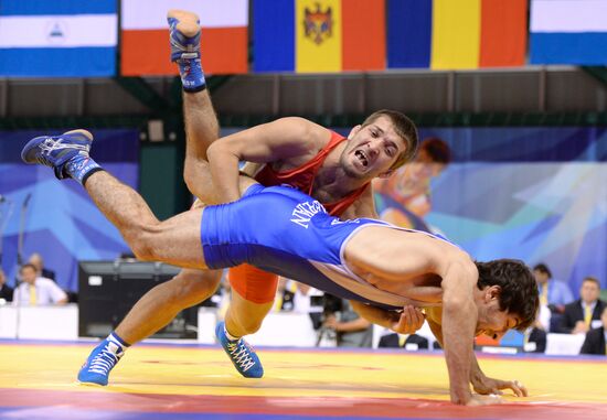 2013 Universiade. Day Six. Freestyle wrestling