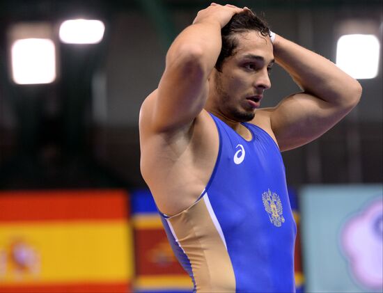 2013 Universiade. Day Six. Freestyle wrestling
