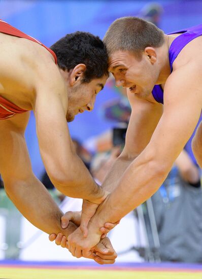 2013 Universiade. Day Six. Freestyle wrestling