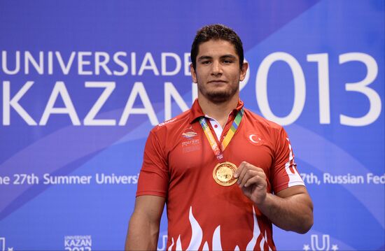 2013 Universiade. Day Six. Freestyle wrestling