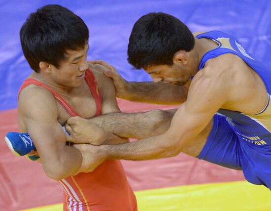 2013 Universiade. Day Six. Freestyle wrestling