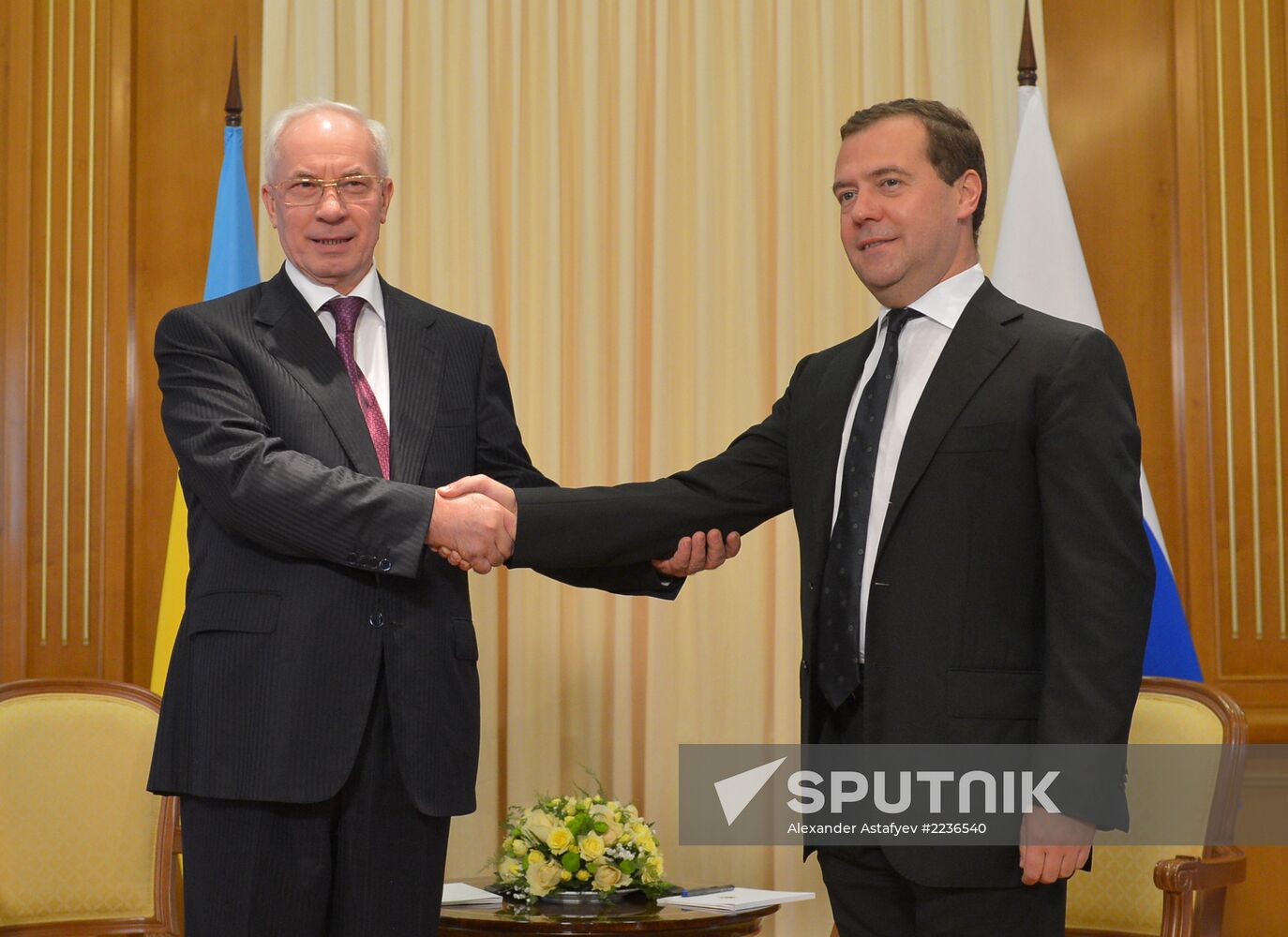 Dmitry Medvedev meets with Mykola Azarov