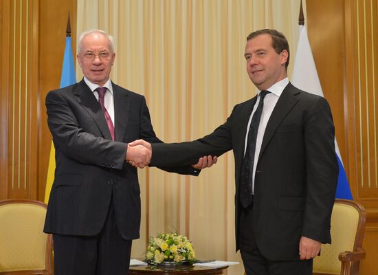 Dmitry Medvedev meets with Mykola Azarov